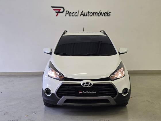 HYUNDAI HB20X 1.6 16V STYLE FLEX 4P AUTOMÁTICO